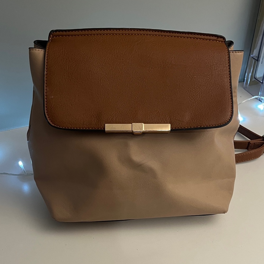 Elegant Tan and Brown Women's Bag